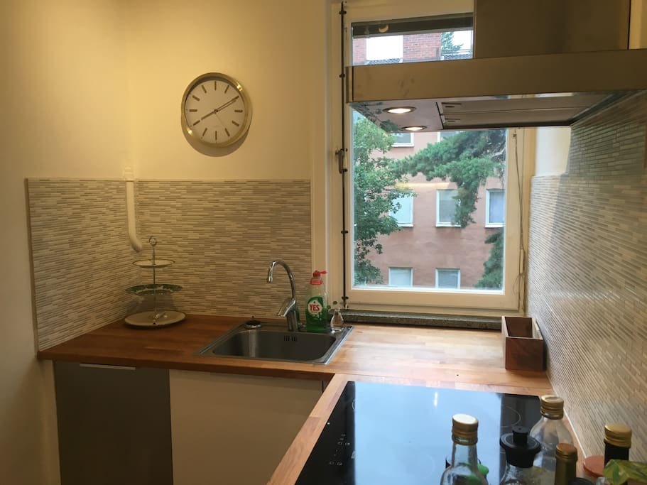 Kitchen with dishwasher