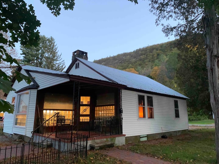 Warrensburg Vacation Rentals & Homes New York, United States Airbnb