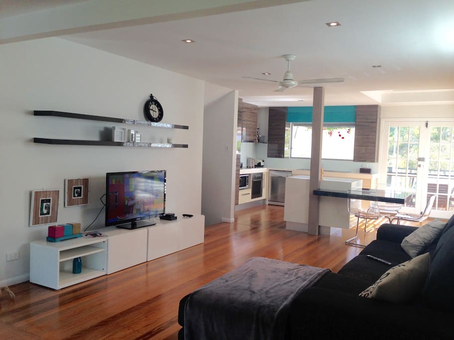 Open plan living. Bright and light.