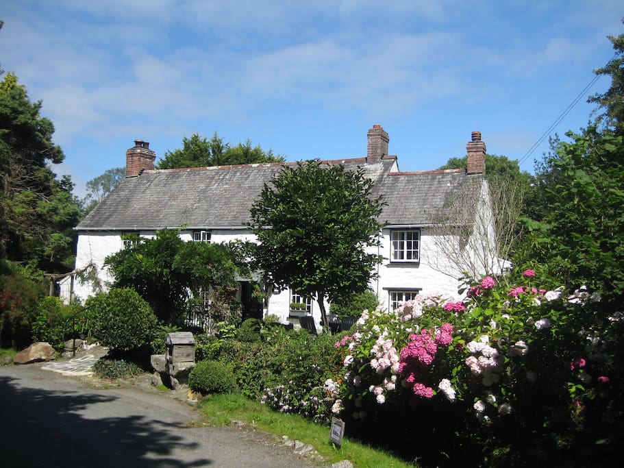 Stunning Cornish Cottage. Bolingey, Perranporth Cottages for Rent in