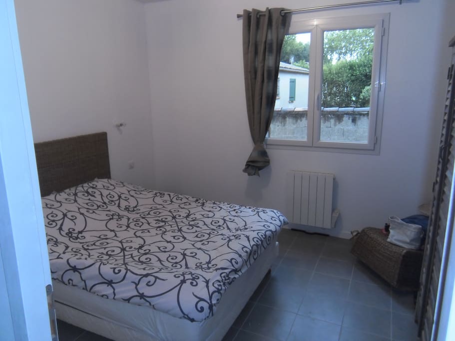 3 chambres d'env. 11m2