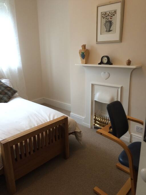Comfort with Edwardian features