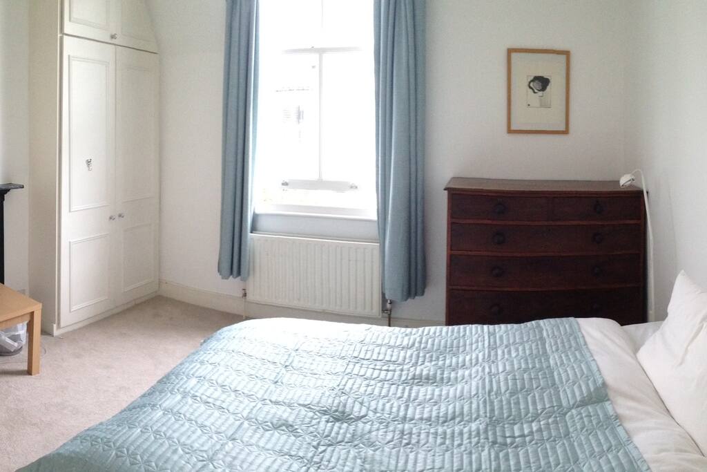 Private bedroom