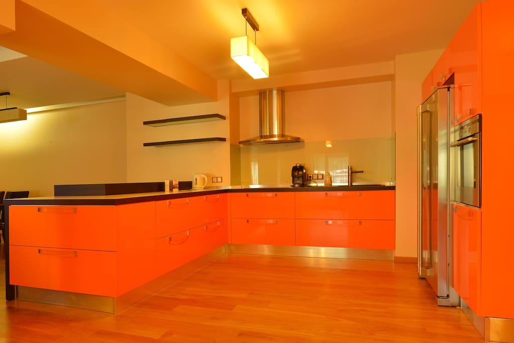 Big kitchen