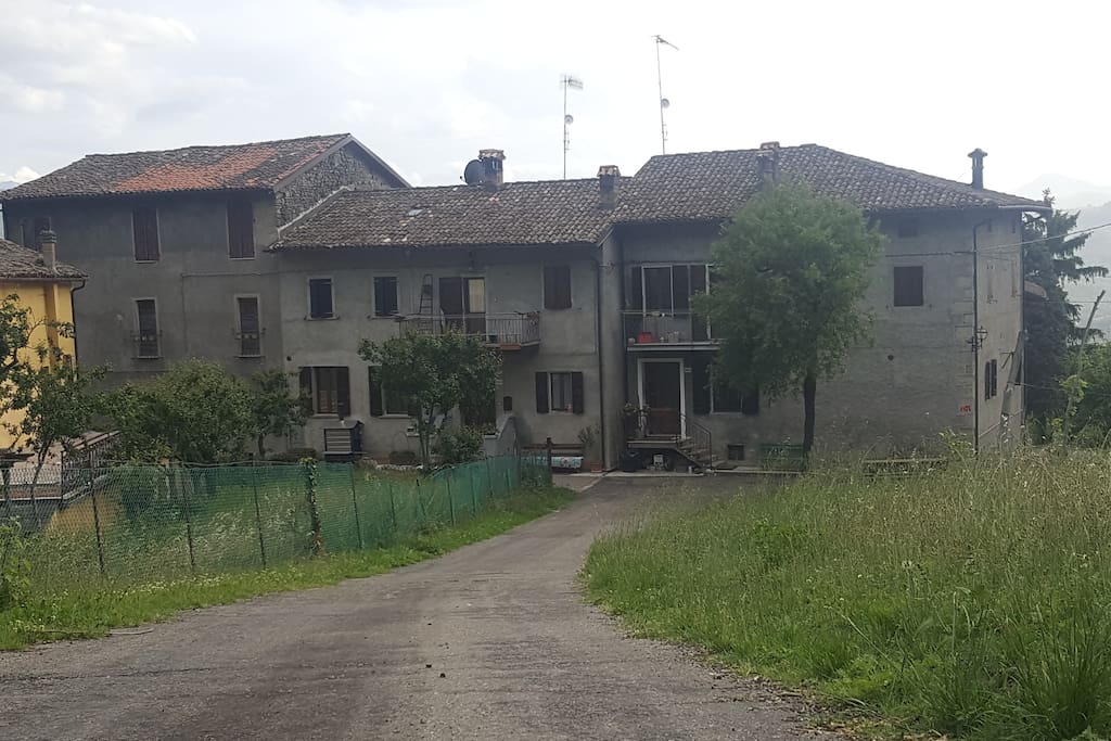 vista della casa da fuori