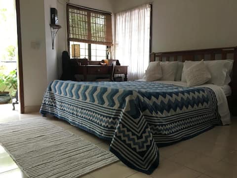 A beautiful room in the cultural heart of the city