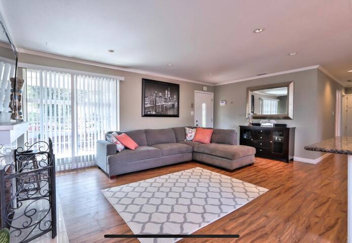 Hillside house with breathtaking view gallery image 2