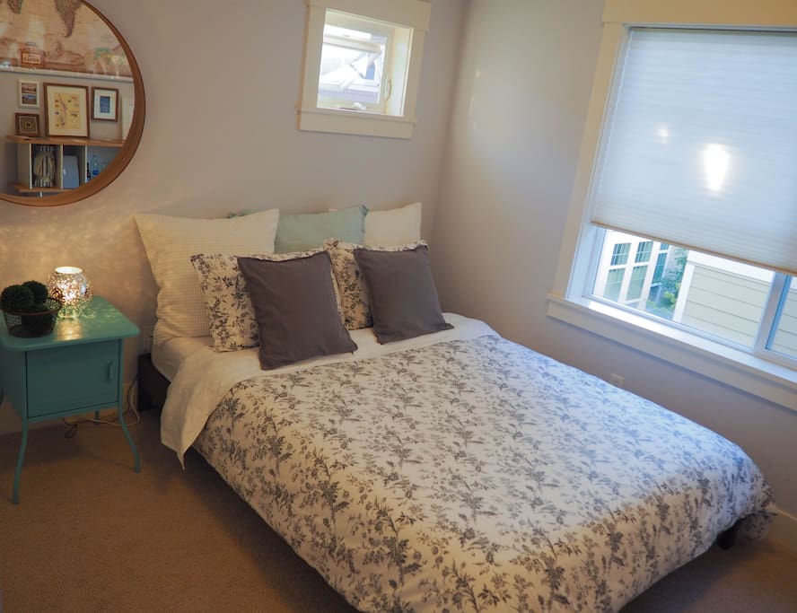 Brand new bed, plenty of natural light during the day