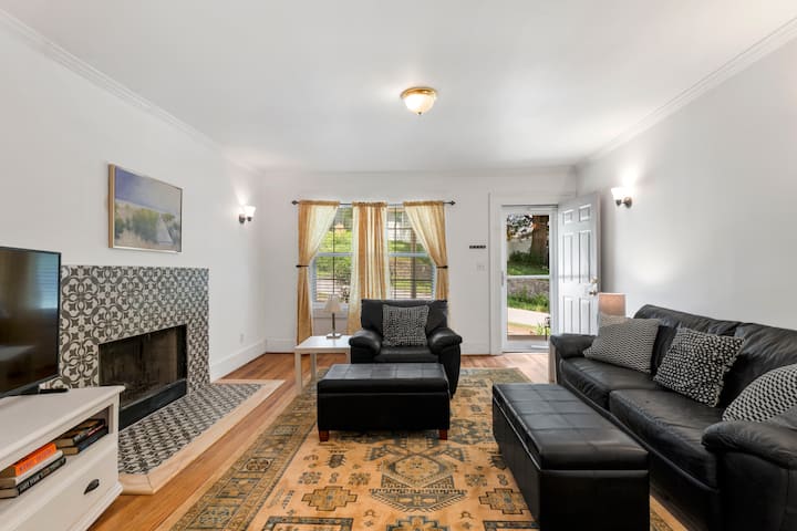 Gorgeous North Chatt 2 Bed 1 Bath Bungalow - Signal Mountain, TN