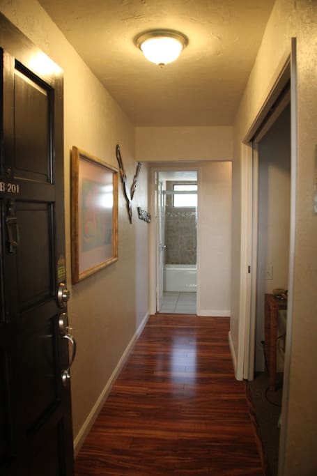 Front door entry hallway.