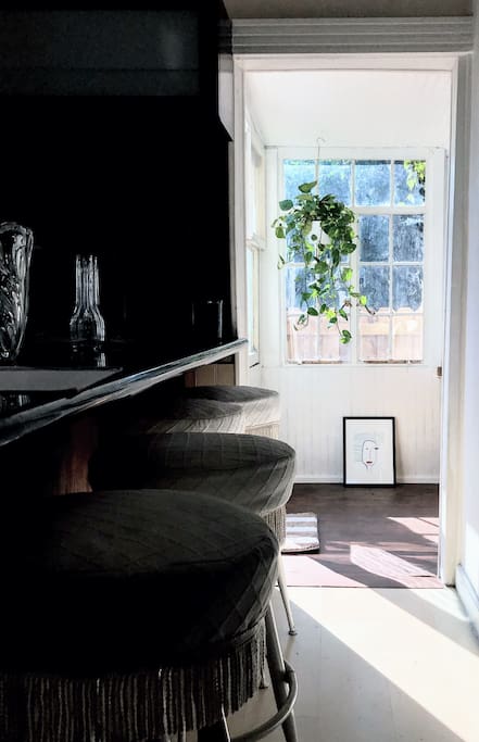 Airy and lots of natural light.