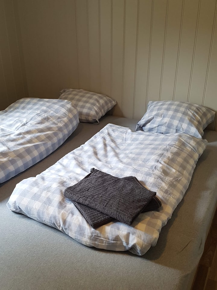 Spálňa 2. Dvojlôžko. Môže byť oddelený na dve samostatné lôžka.