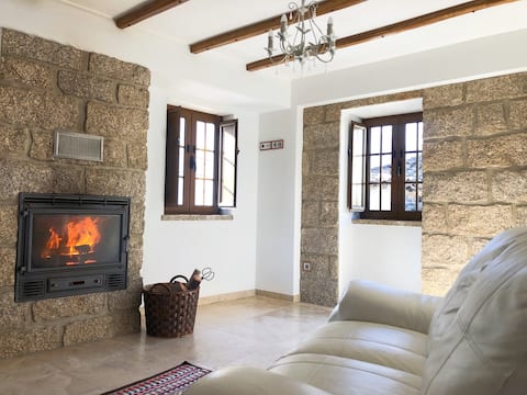 ★HOUSE in  STONE★  KITCHEN ❤ internet FIBER