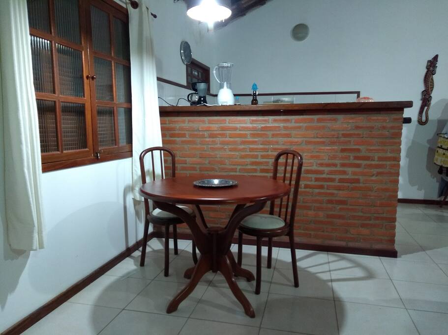 Sala de jantar e Cozinha americana, compartilhadas