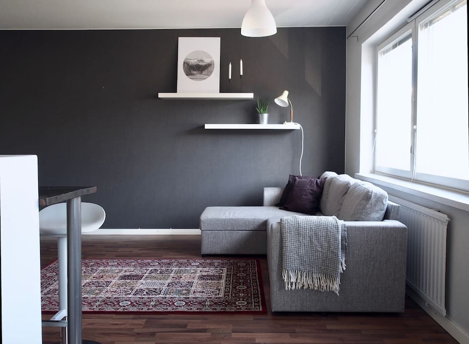 Our Modern Downtown Studio is just a few steps away from the city centre!