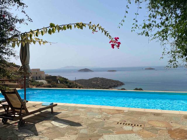 Eleagnos luxury villa ,private pool,sea views. gallery image 2