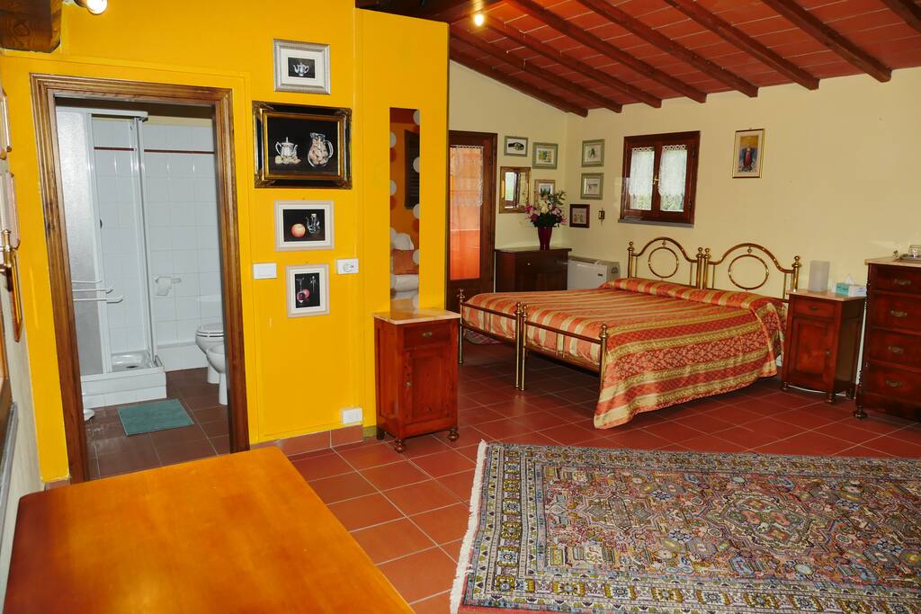 camera con bagno