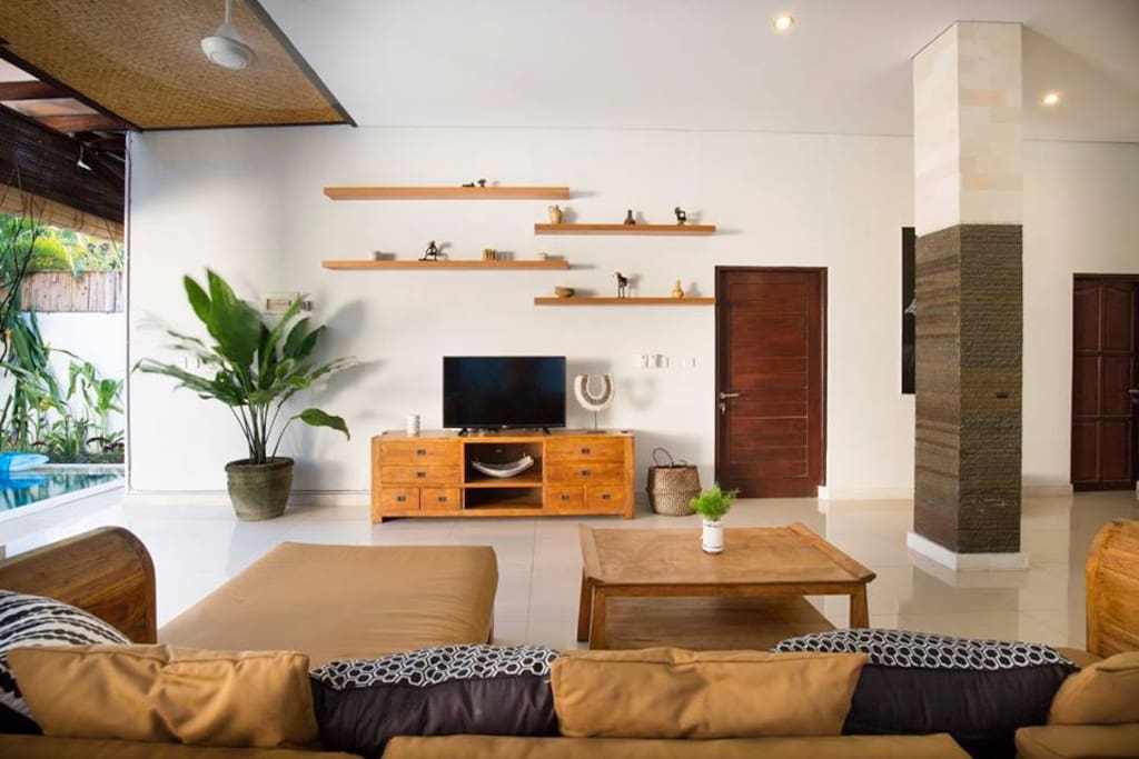 Spacious Living Room