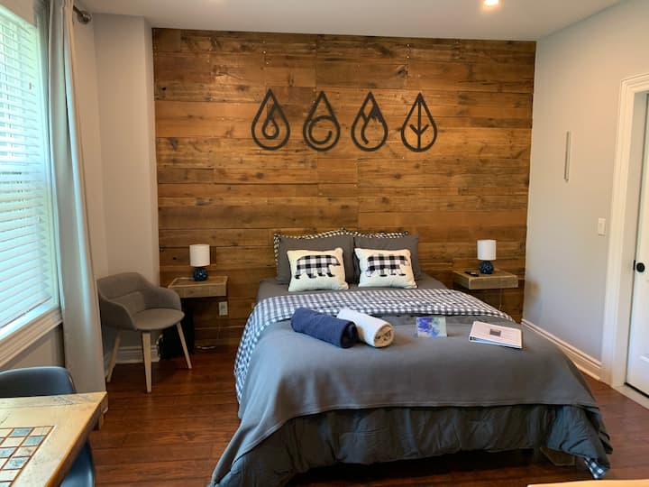 Collingwood Holiday Rentals & Homes Ontario, Canada Airbnb