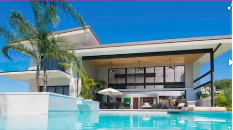 Oceanview Luxury Villa above Los Sueños Resort.