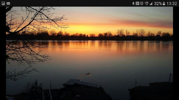 Grande Maison Chaleureuse Pour Les Vacances - Chambly