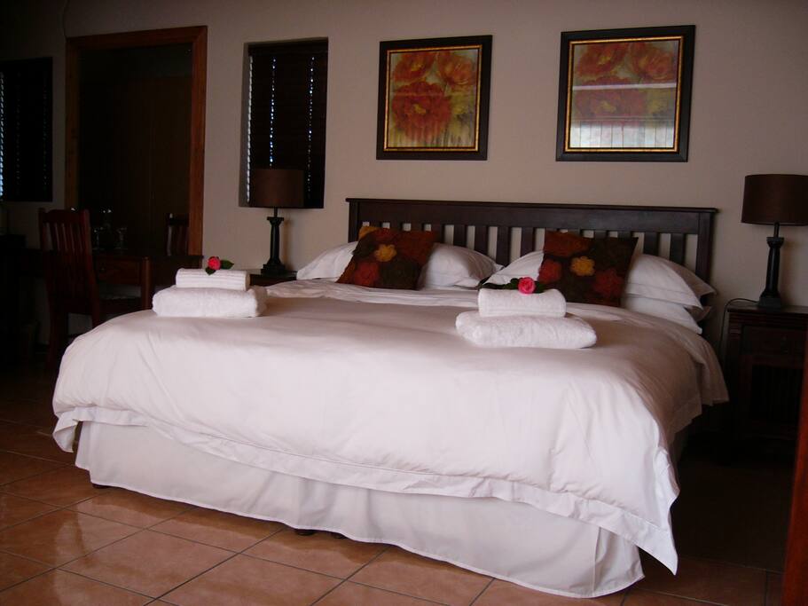 Honeymoon Suite