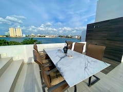Luxury++Riviera+%2C+pool%2C+1+jacuzzi%2C+Generator%2C14+bd