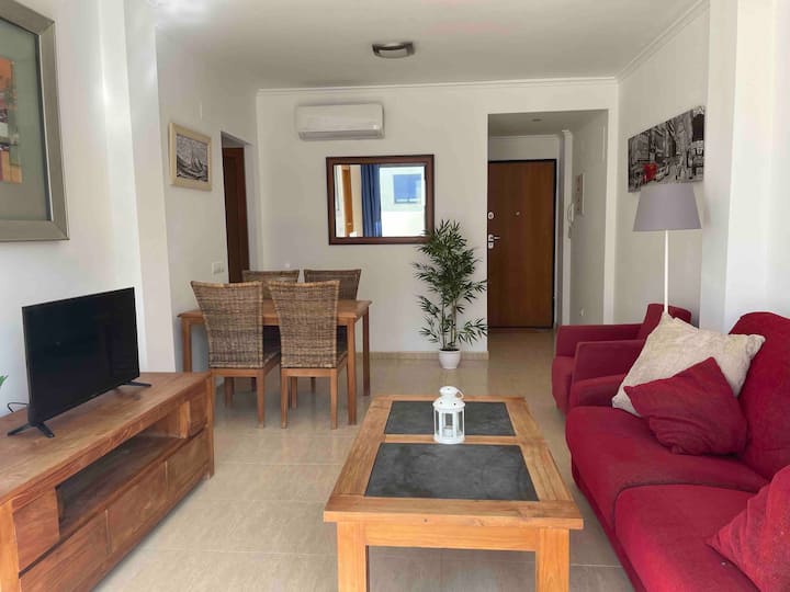 Apartamento Con Encanto En Primera Línea De Playa - Pego