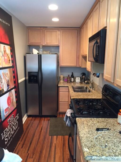 full kitchen
