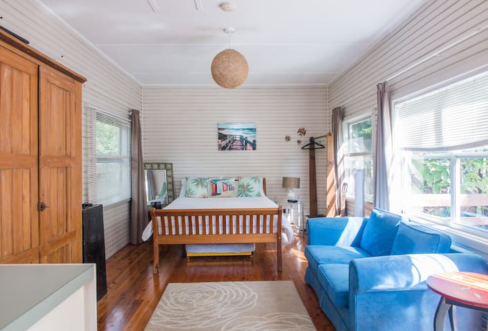 Airbnb Long Jetty Vacation Rentals Places To Stay New