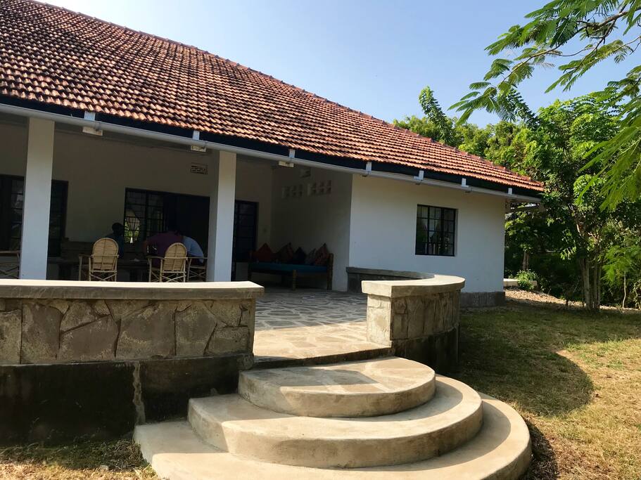 The house is versatile for families and groups alike