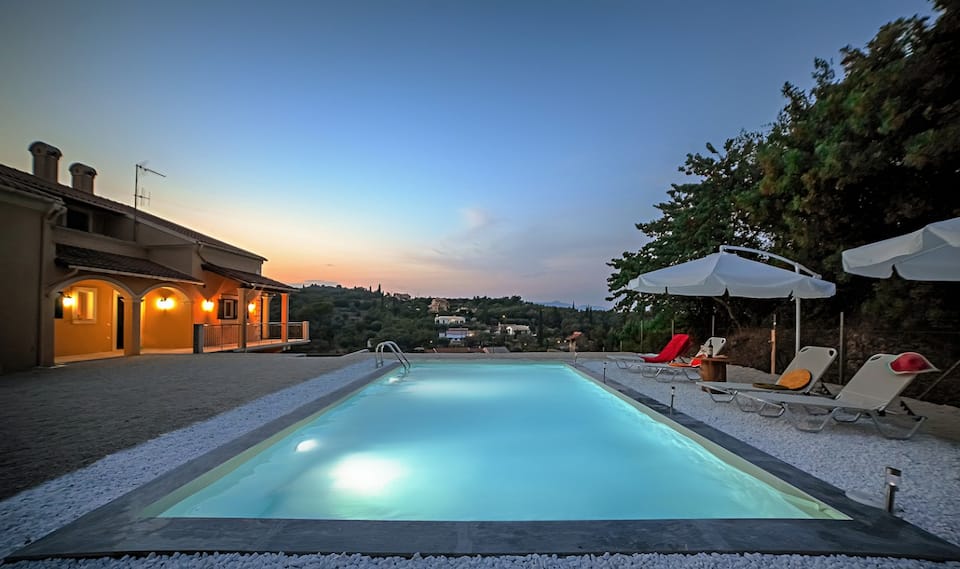 Vasilakis Estate - Pool Daze Holiday Home — foto 1