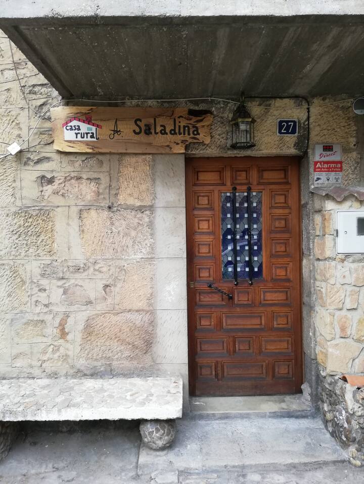 Casa rural A Saladina un espacio único - Casas de campo en ...