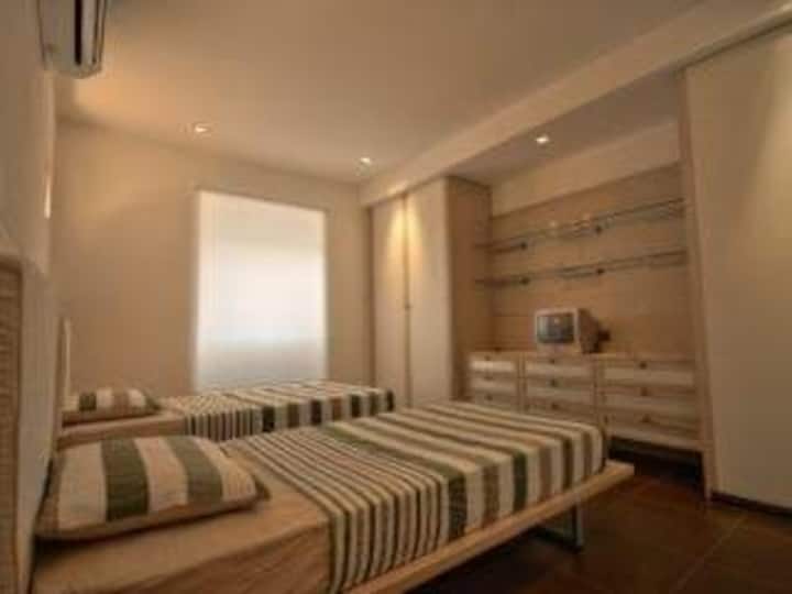 საძინებელი 1