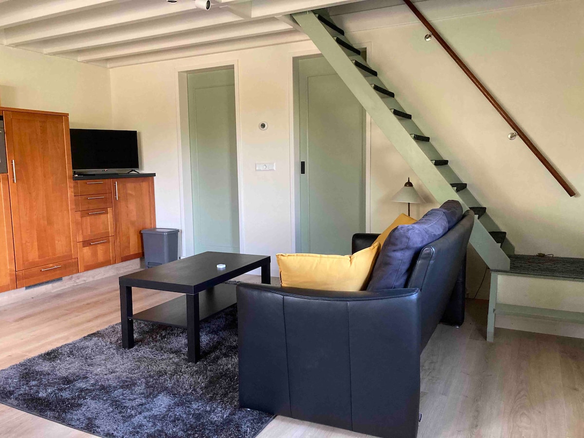 Top Airbnb: The Island in Warmenhuizen