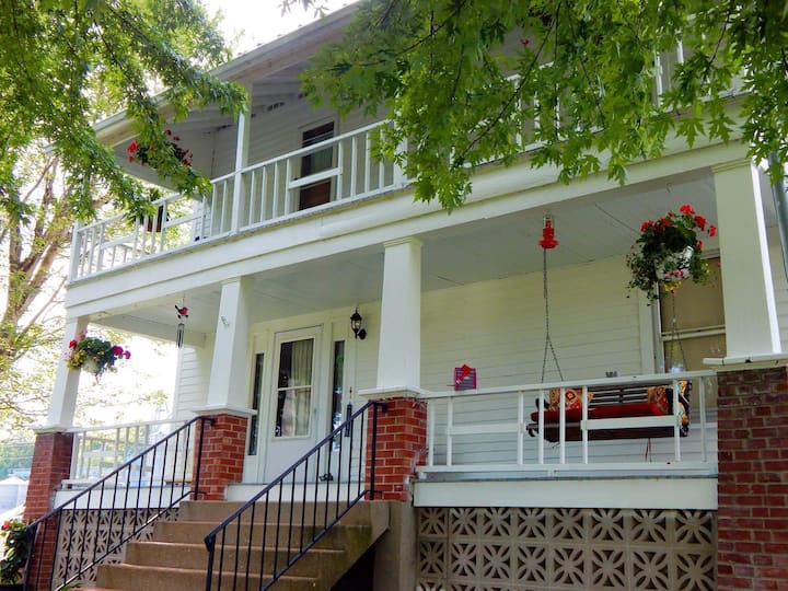 The Doll House Houses for Rent in Rhineland, Missouri, United States