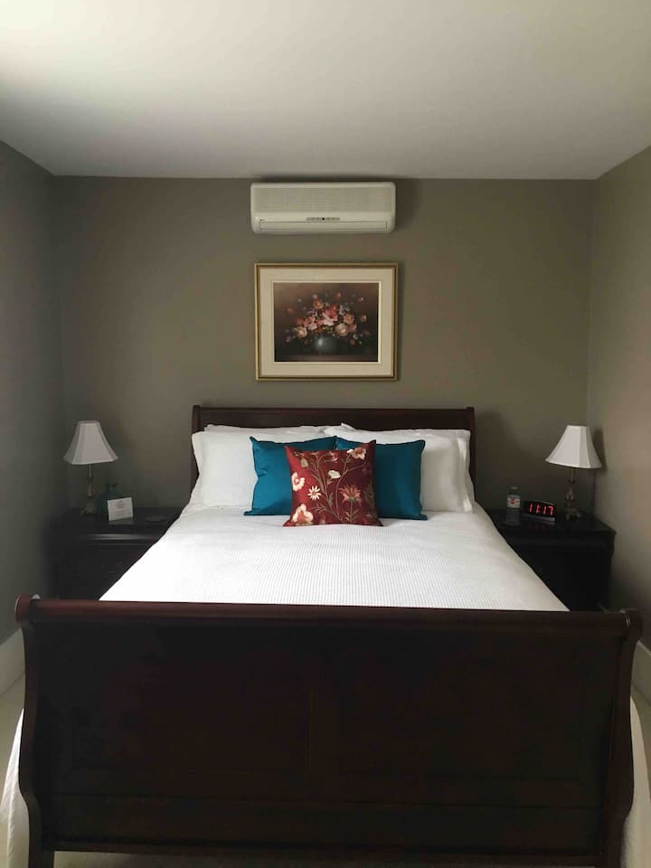 Waddington Vacation Rentals & Homes New York, United States Airbnb