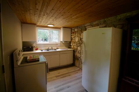 Stone Cottage By Georgian Bay