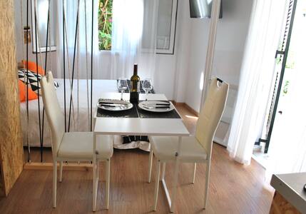 Lilliput Studio Corfu Old Town