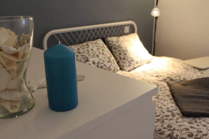 Room and private bathroom, relax in Dénia