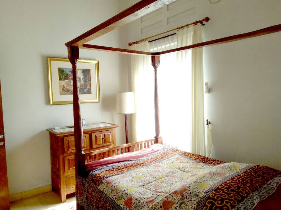 Bed room