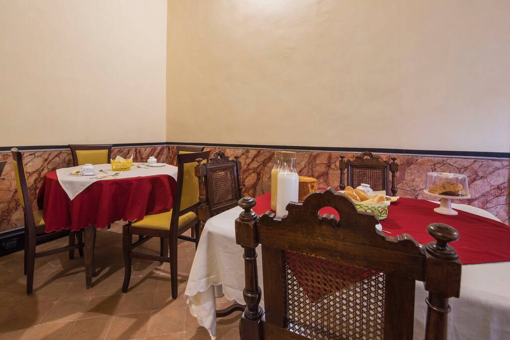 Common area for breakfast or snacks