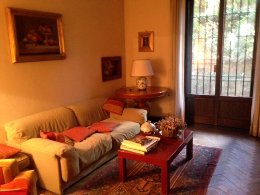 soggiorno con uscita terrazzo