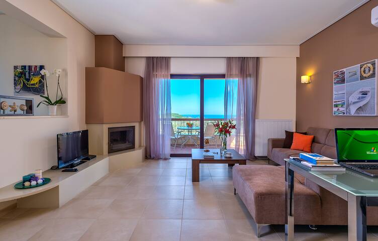 Magnificent villa ,with breathtaking seaview gallery image 5