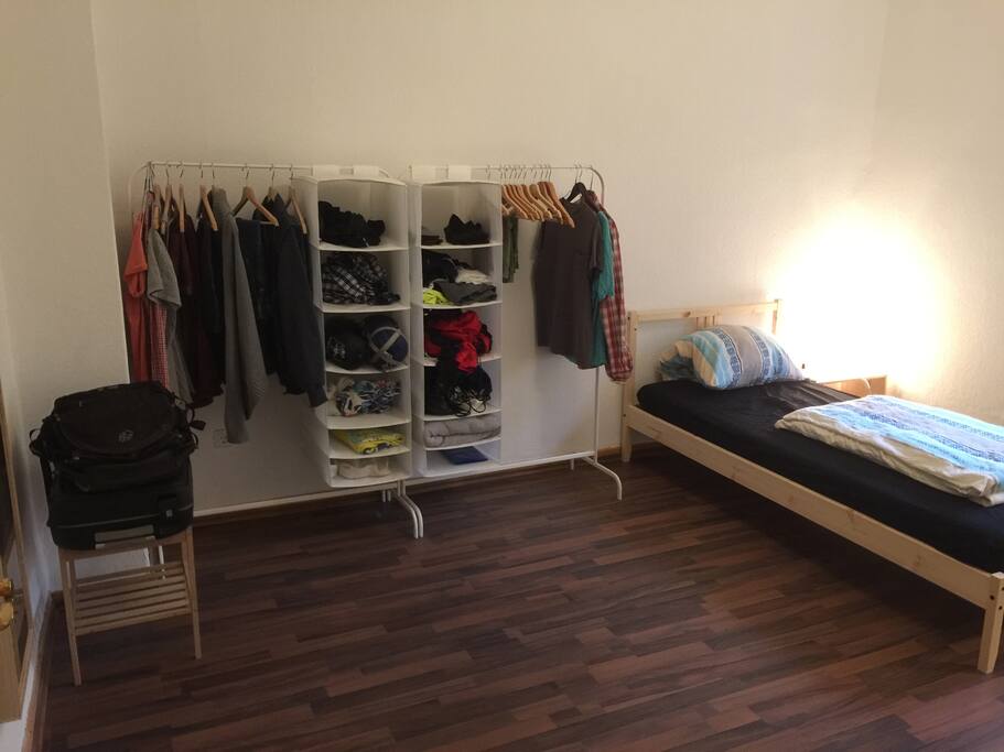 Dein Zimmer 1