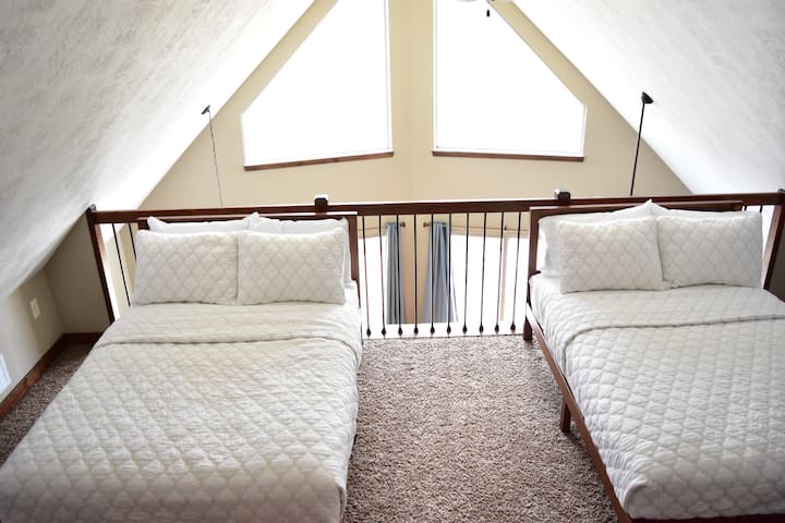 FULL BEDS IN THE UPSTAIRS LOFT 