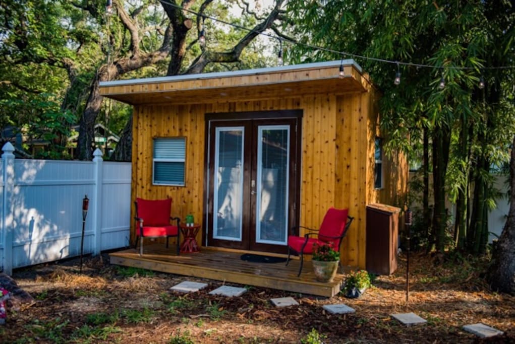 The Cedar Cottage Tiny houses for Rent in Tampa, Florida, United States