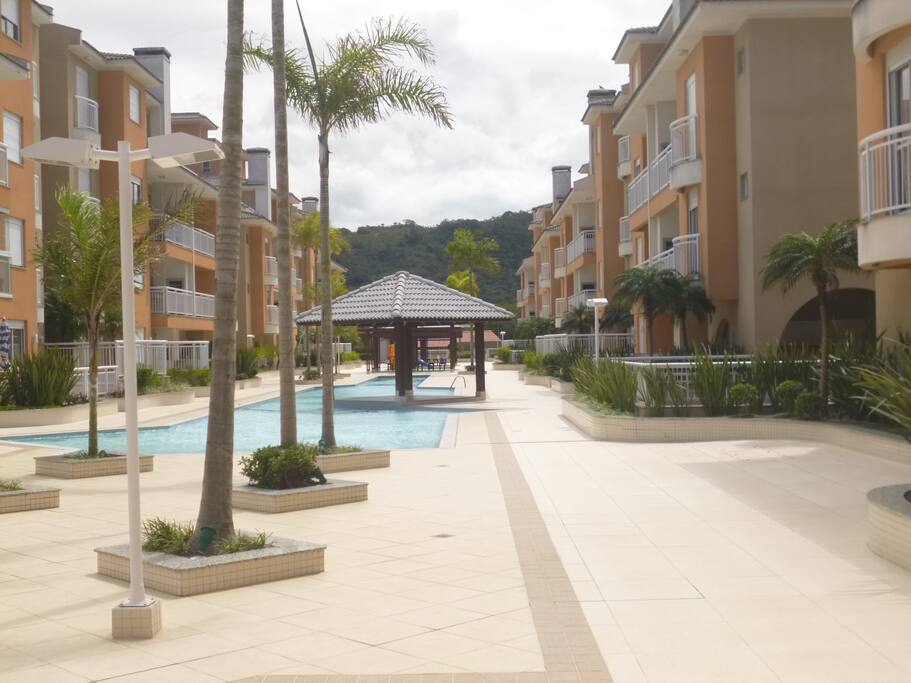 Área piscina