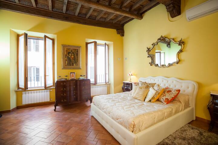 IMPERO VATICANO APARTMENT gallery image 3