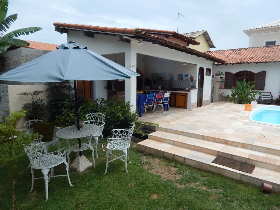 ÁREA EXTERNA